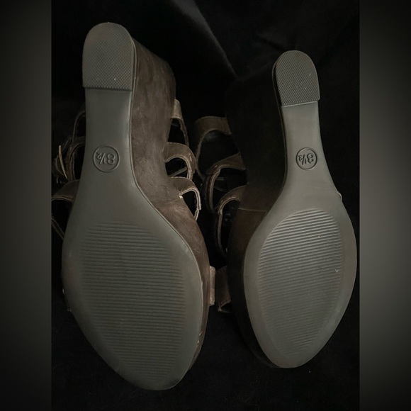 Xhilaration Wedge Sandal 8 1/2 Brown - Picture 9 of 14